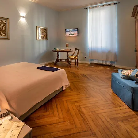 Porte Ad Arco Bed & Breakfast Bra