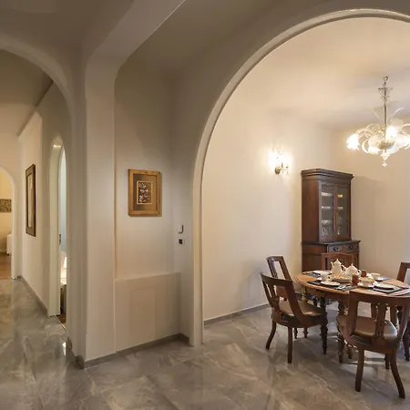 Porte Ad Arco Bed and Breakfast *