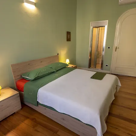 Porte Ad Arco Bed & Breakfast *